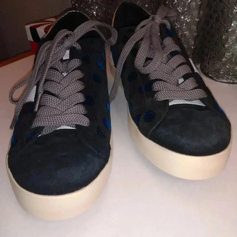 D.A.T.E suede navy polkadot sneakers Size 8 1/2
